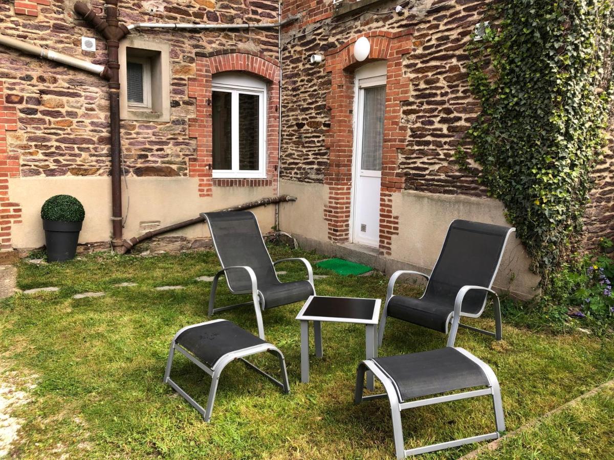 Le Rosegarden Studio Au Pied De La Gare De Rennes Kültér fotó